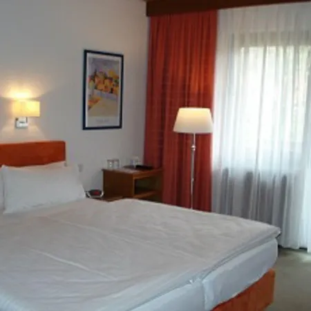 Pensionat Rebstock 3*