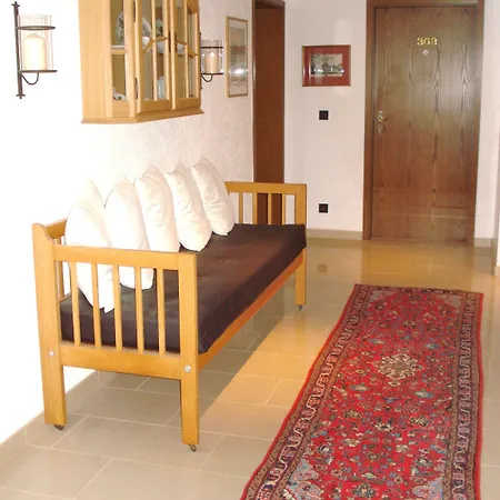 Pensionat Rebstock 3*